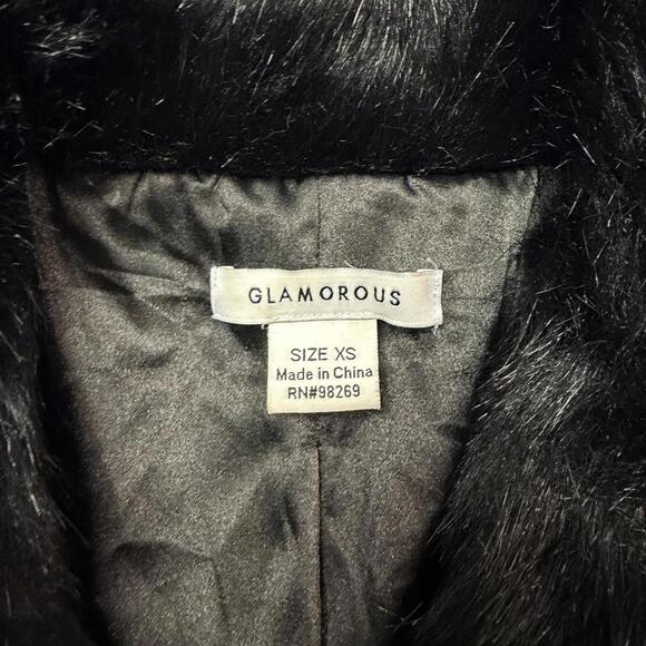 Glamorous black faux fur short length coat - Picture 2 of 4